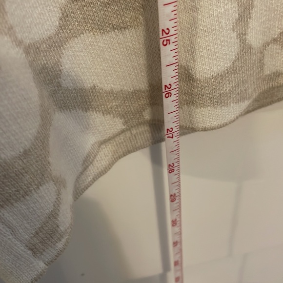 Ann Taylor Factory V-Neck Cream Leopard cotton blend cardigan. EUC - Picture 5 of 5